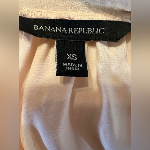 Banana Republic light pink Embellished Cream Sleeveless Top size XS (b3 - Picture 3 of 8